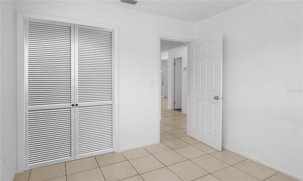 En Venta: $255,000 (3 camas, 2 baños, 1403 Pies cuadrados)