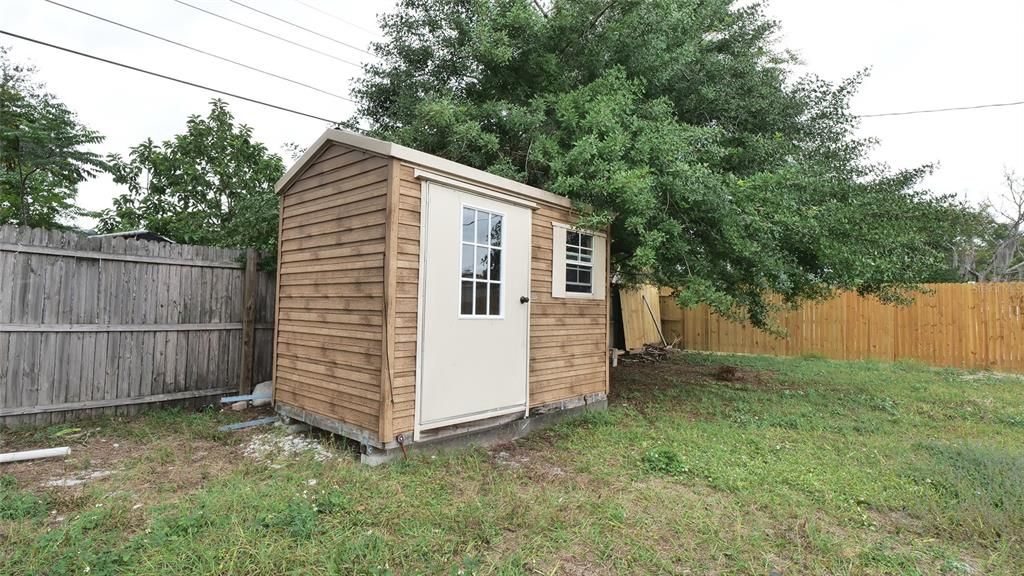 En Venta: $255,000 (3 camas, 2 baños, 1403 Pies cuadrados)