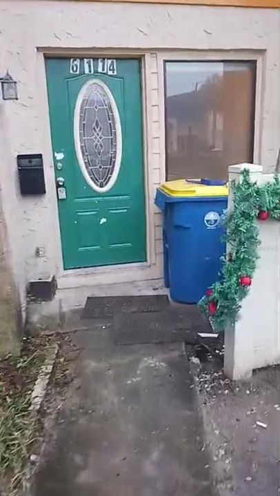 В аренду: $1,800 (4 спален, 2 ванн, 1344 Квадратных фут)