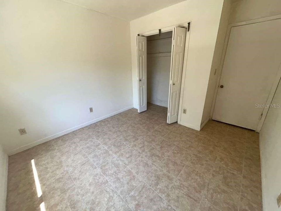 En Renta: $1,350 (4 camas, 2 baños, 1344 Pies cuadrados)