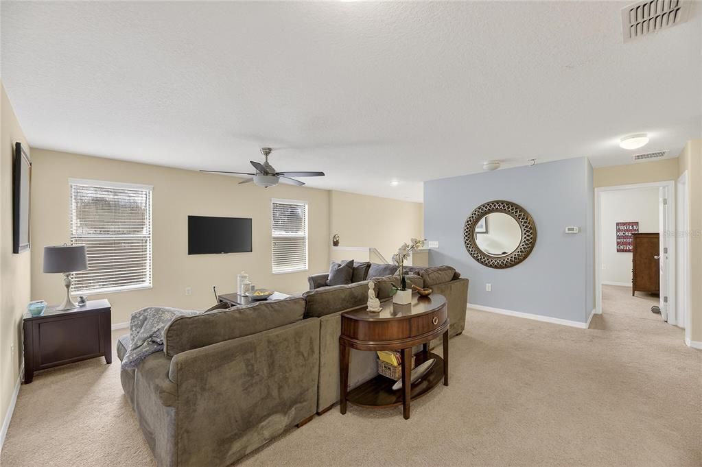 For Sale: $460,000 (4 beds, 2 baths, 2276 Square Feet)