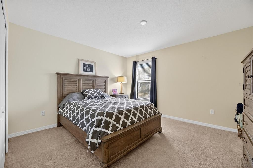 For Sale: $460,000 (4 beds, 2 baths, 2276 Square Feet)