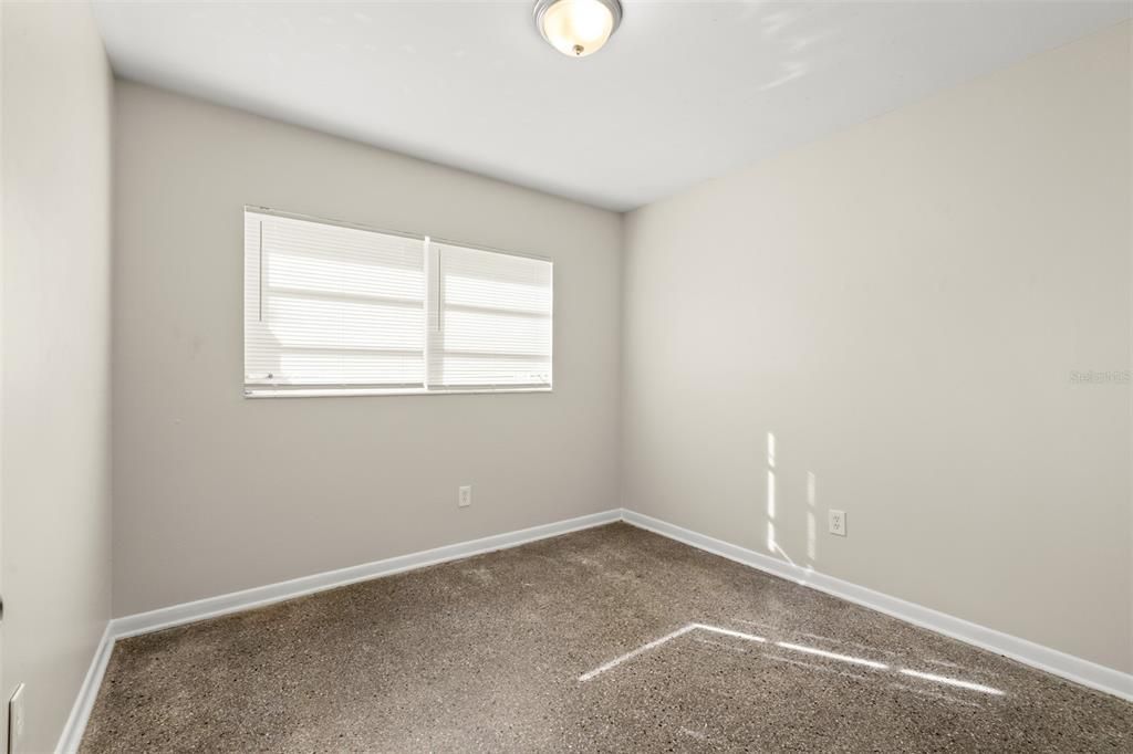 For Sale: $310,000 (3 beds, 1 baths, 1064 Square Feet)