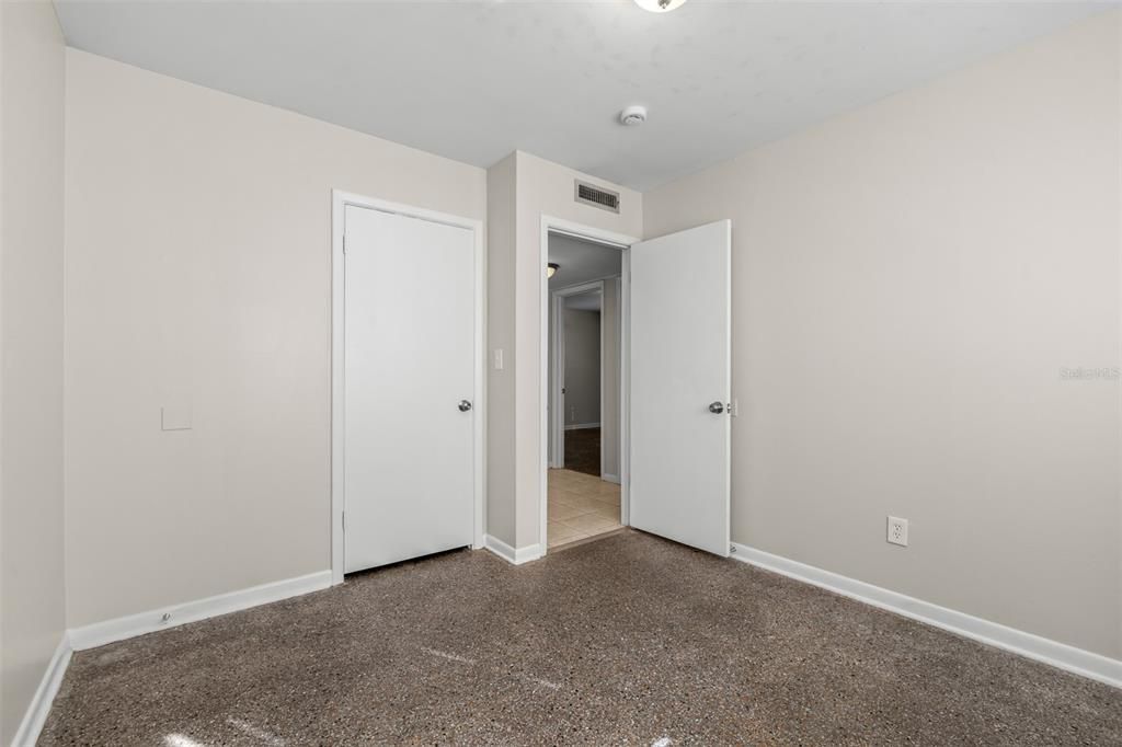 For Sale: $310,000 (3 beds, 1 baths, 1064 Square Feet)