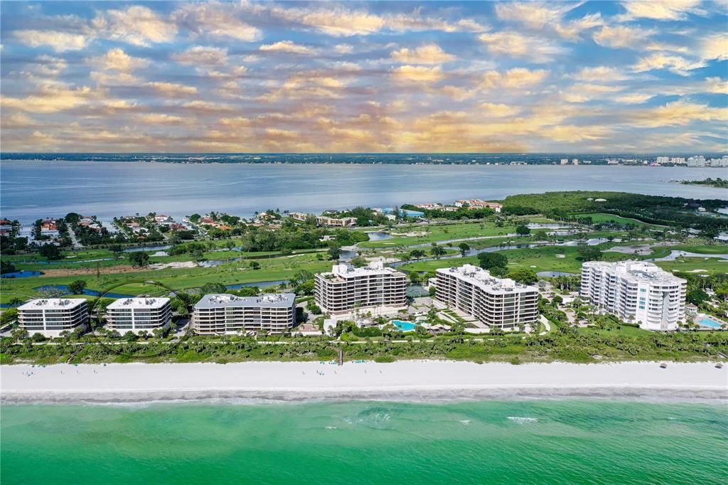 待售: $1,948,000 (3 贝兹, 2 浴室, 2375 平方英尺)