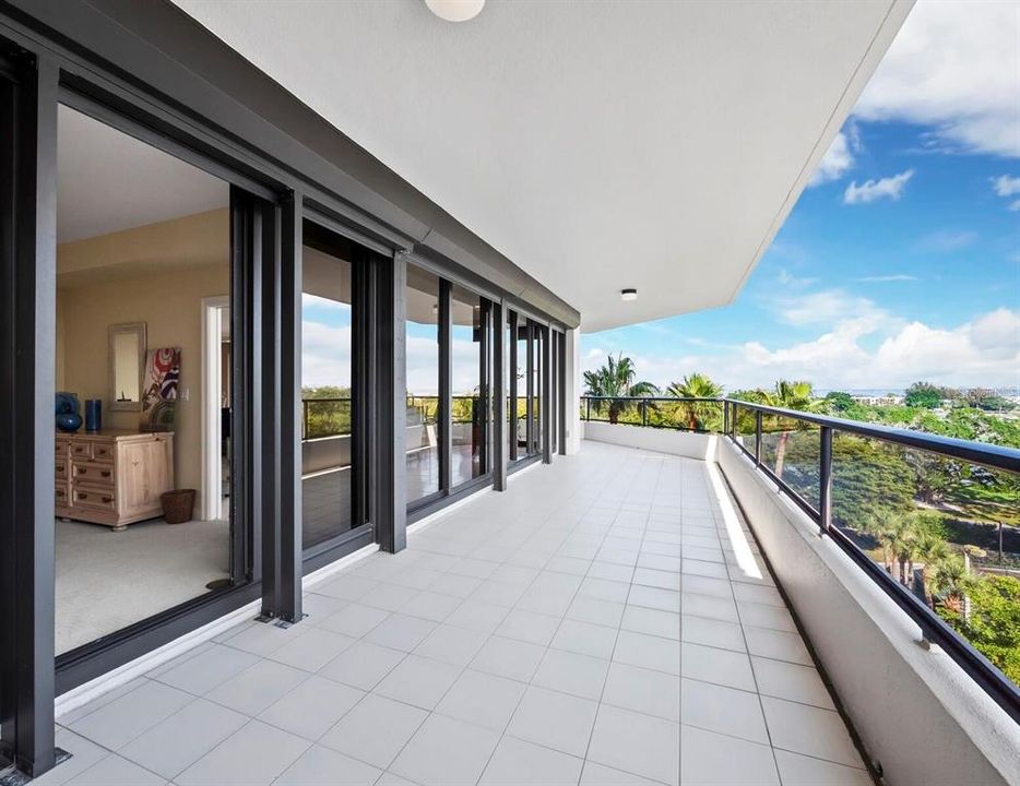 待售: $1,948,000 (3 贝兹, 2 浴室, 2375 平方英尺)