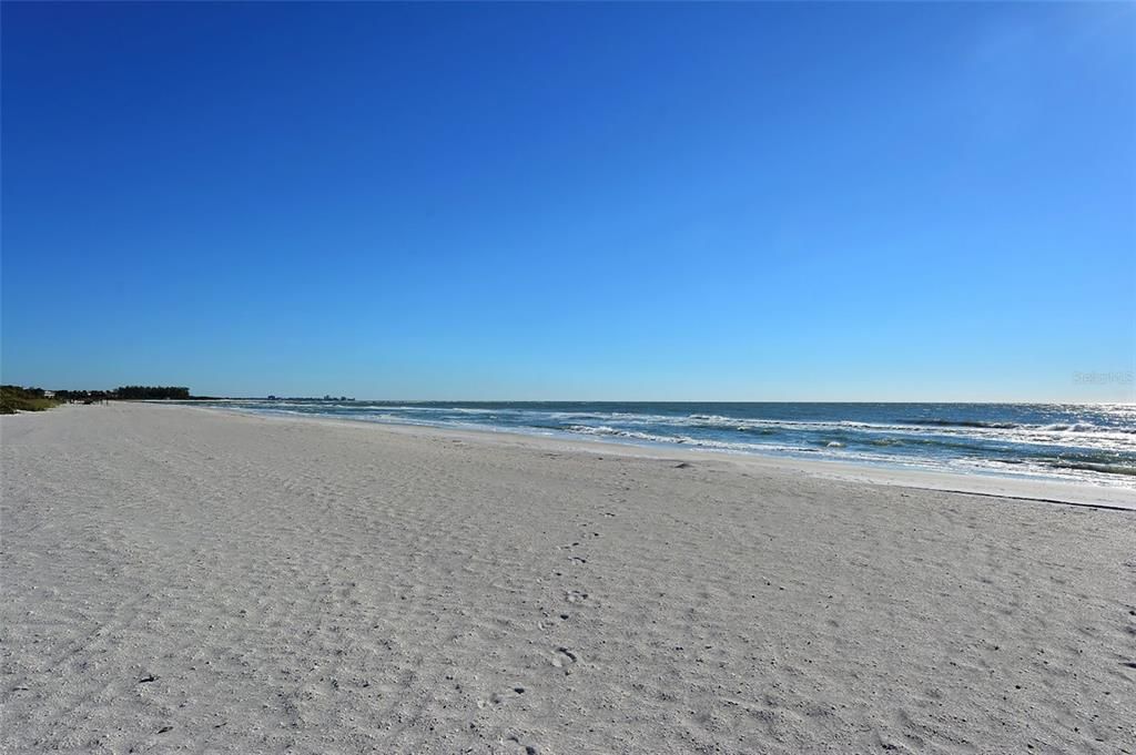 待售: $1,948,000 (3 贝兹, 2 浴室, 2375 平方英尺)