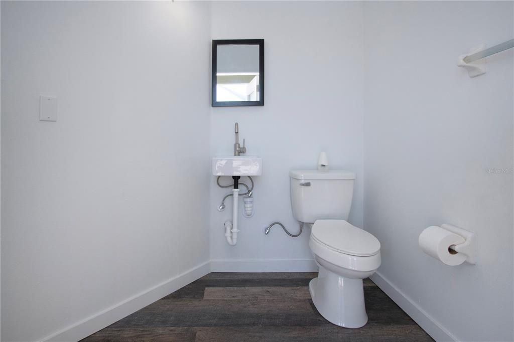 For Sale: $589,000 (3 beds, 2 baths, 1849 Square Feet)