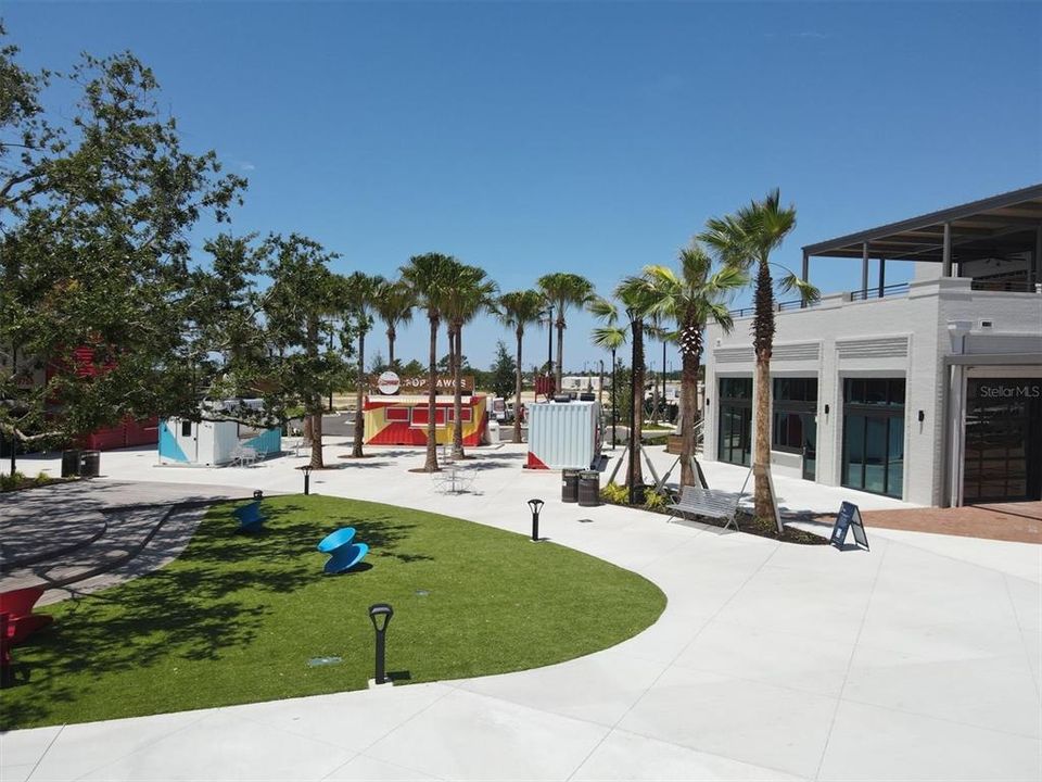 На продажу: $389,000 (3 спален, 2 ванн, 1301 Квадратных фут)