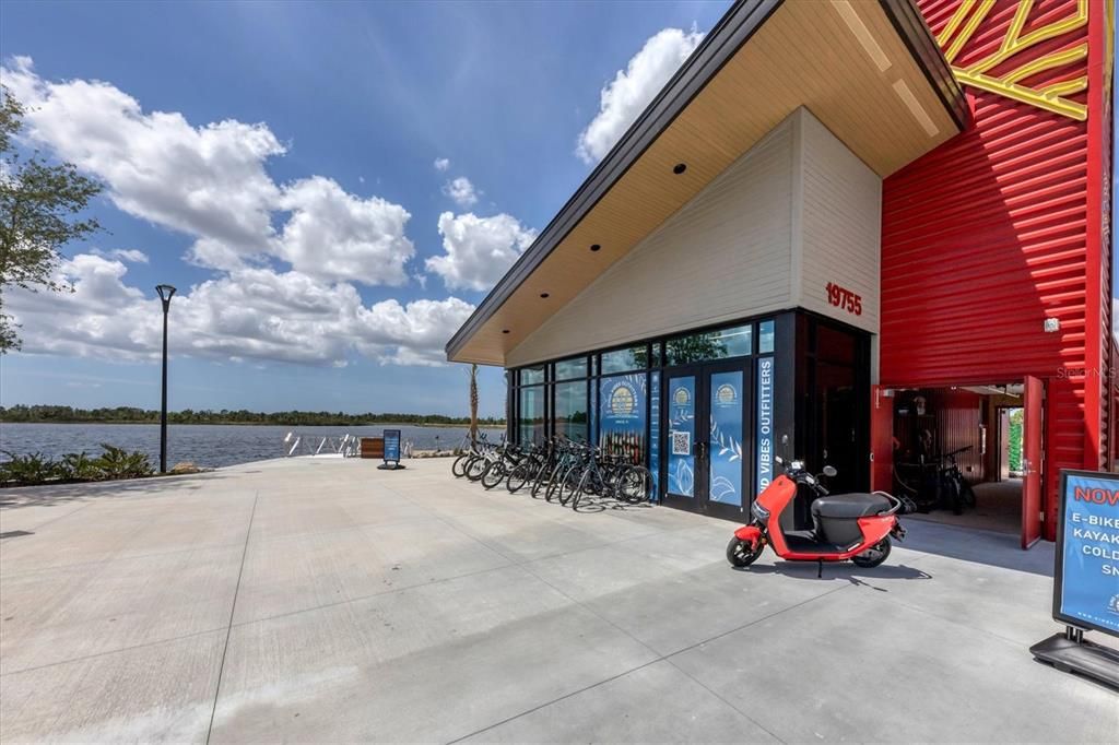 На продажу: $389,000 (3 спален, 2 ванн, 1301 Квадратных фут)