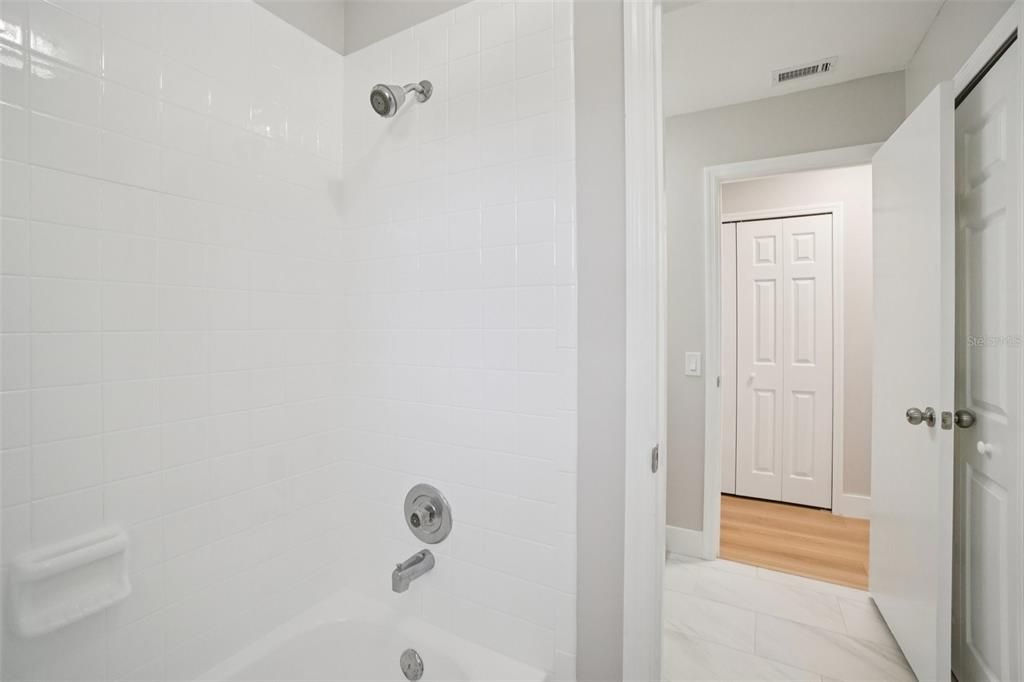 For Sale: $549,000 (4 beds, 2 baths, 1903 Square Feet)