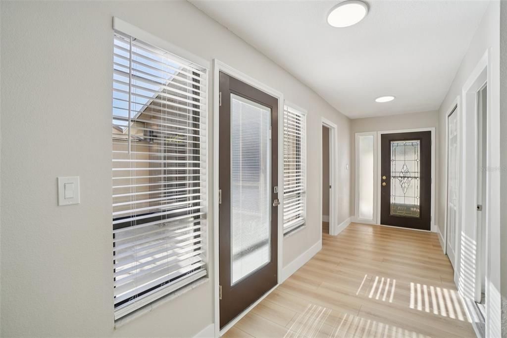 For Sale: $549,000 (4 beds, 2 baths, 1903 Square Feet)