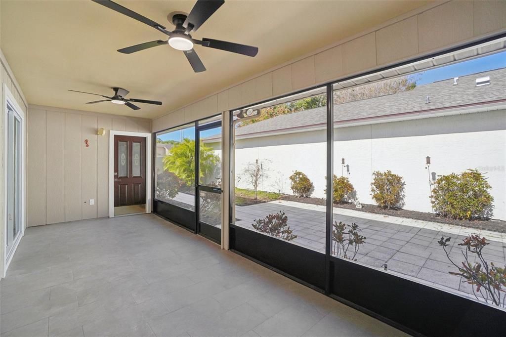 For Sale: $549,000 (4 beds, 2 baths, 1903 Square Feet)