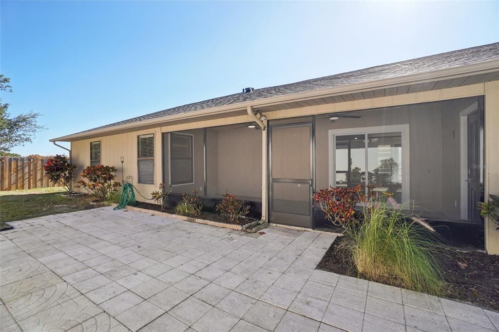 For Sale: $549,000 (4 beds, 2 baths, 1903 Square Feet)