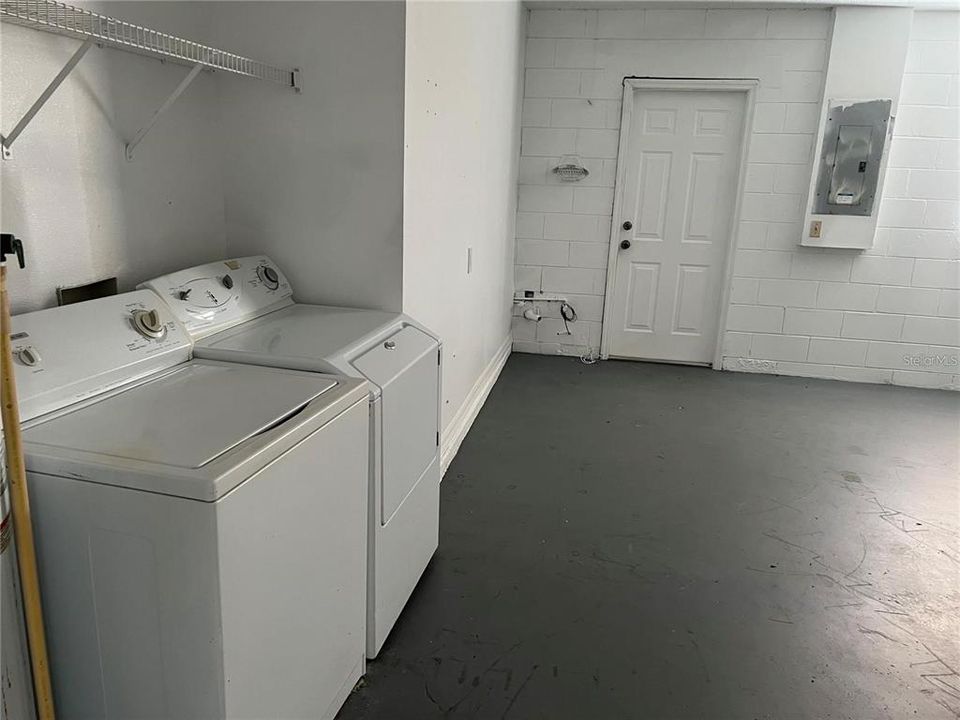 For Rent: $1,800 (3 beds, 2 baths, 1475 Square Feet)