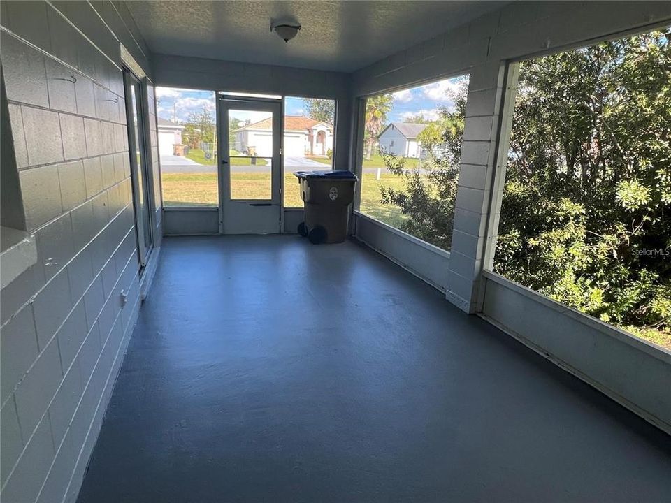 For Rent: $1,800 (3 beds, 2 baths, 1475 Square Feet)