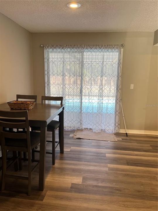 For Sale: $339,000 (3 beds, 2 baths, 1251 Square Feet)