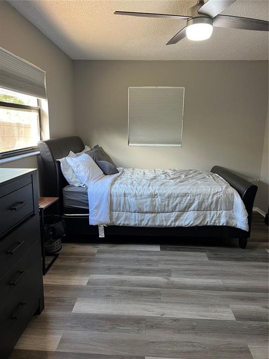 For Sale: $339,000 (3 beds, 2 baths, 1251 Square Feet)