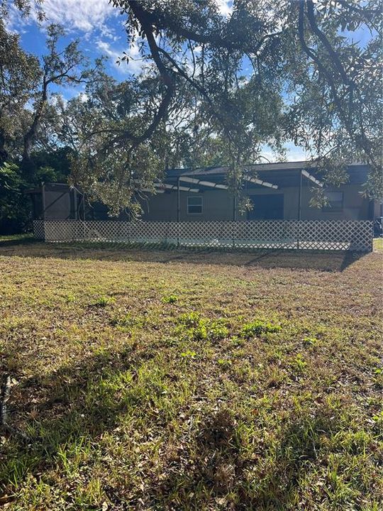 For Sale: $339,000 (3 beds, 2 baths, 1251 Square Feet)