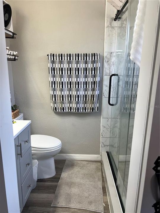 For Sale: $339,000 (3 beds, 2 baths, 1251 Square Feet)