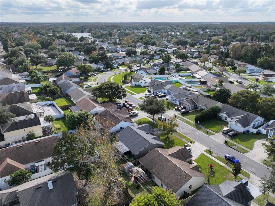 For Sale: $328,000 (3 beds, 2 baths, 1296 Square Feet)