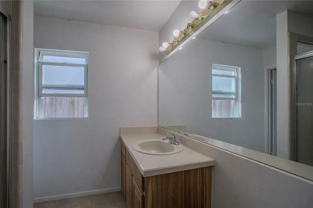 For Sale: $328,000 (3 beds, 2 baths, 1296 Square Feet)