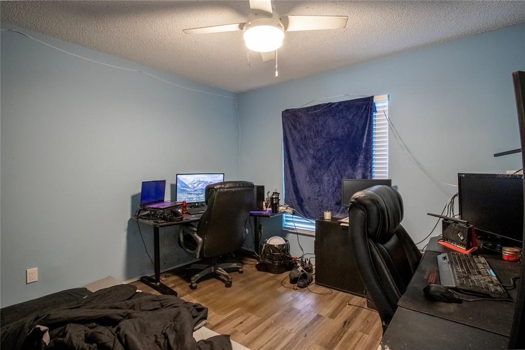 For Sale: $328,000 (3 beds, 2 baths, 1296 Square Feet)