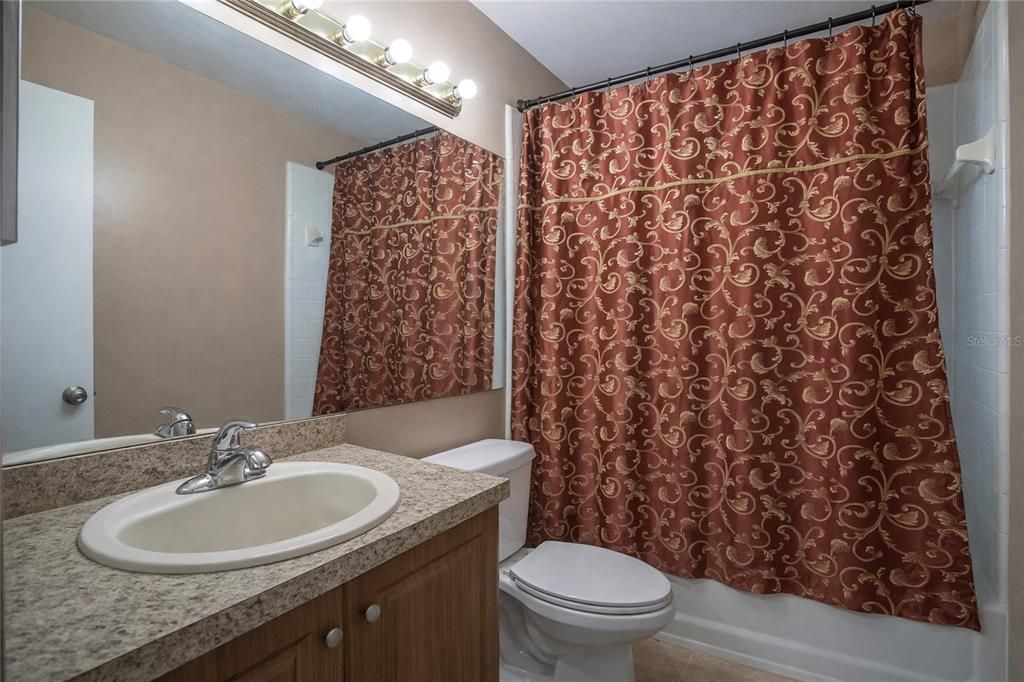 For Sale: $328,000 (3 beds, 2 baths, 1296 Square Feet)