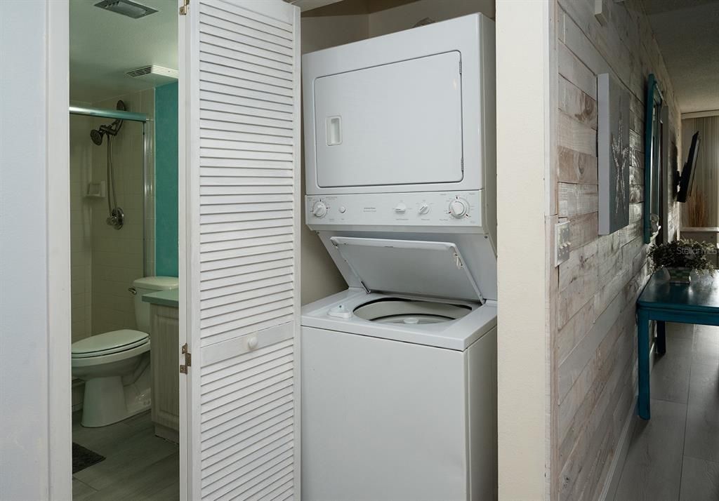 待售: $829,000 (2 贝兹, 2 浴室, 1140 平方英尺)