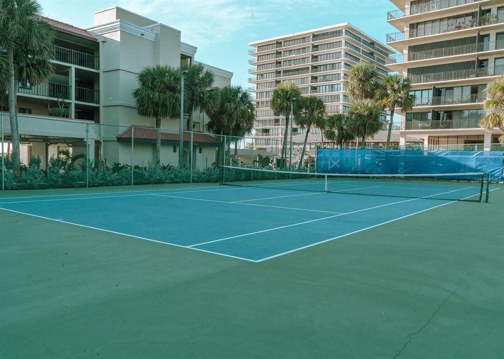 待售: $829,000 (2 贝兹, 2 浴室, 1140 平方英尺)