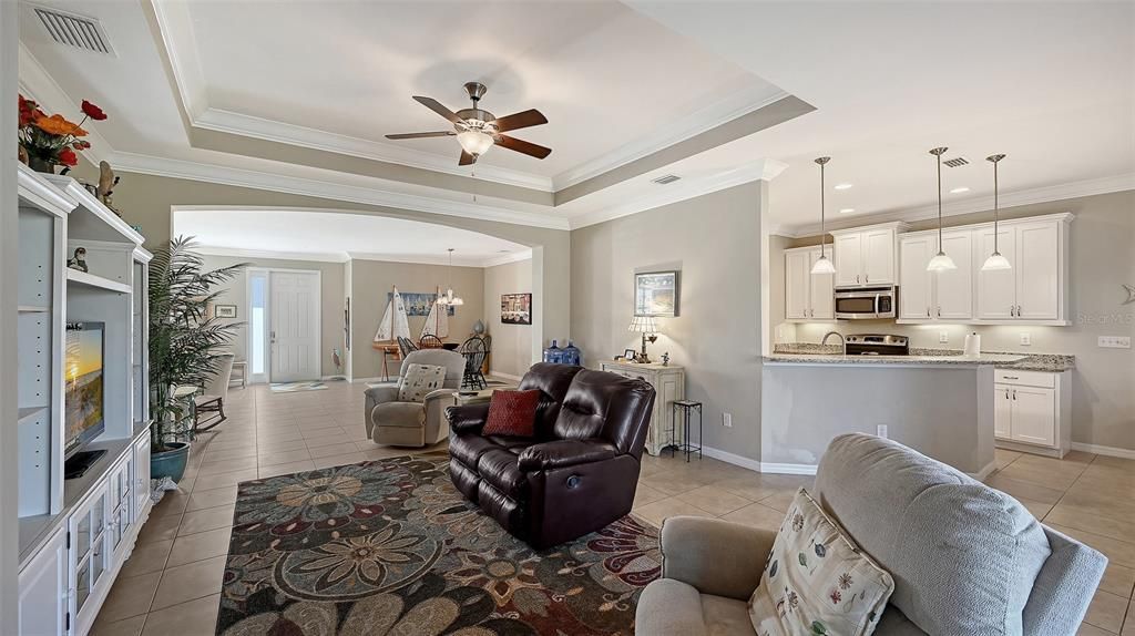 待售: $515,000 (4 贝兹, 3 浴室, 2436 平方英尺)