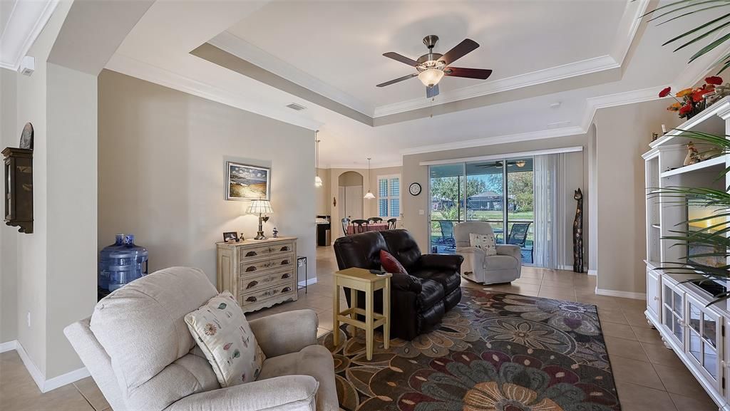 待售: $515,000 (4 贝兹, 3 浴室, 2436 平方英尺)