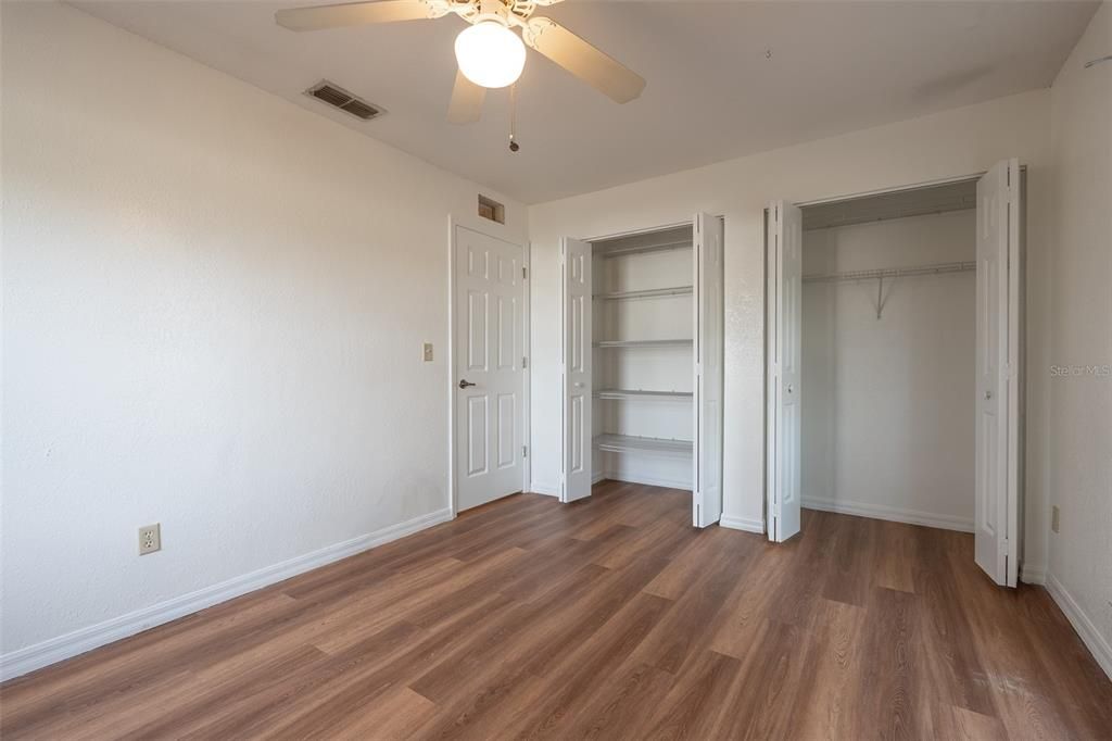 For Sale: $269,000 (4 beds, 3 baths, 1676 Square Feet)