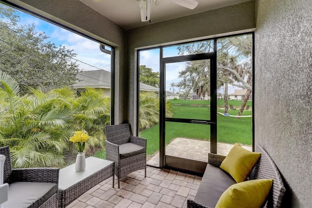 На продажу: $570,000 (6 спален, 0 ванн, 2612 Квадратных фут)