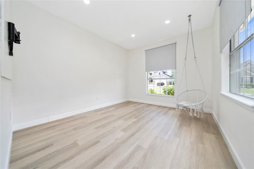 На продажу: $699,900 (4 спален, 4 ванн, 2639 Квадратных фут)