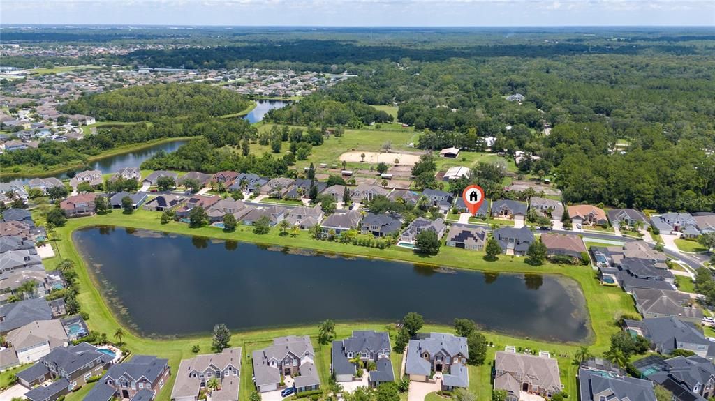 На продажу: $699,900 (4 спален, 4 ванн, 2639 Квадратных фут)