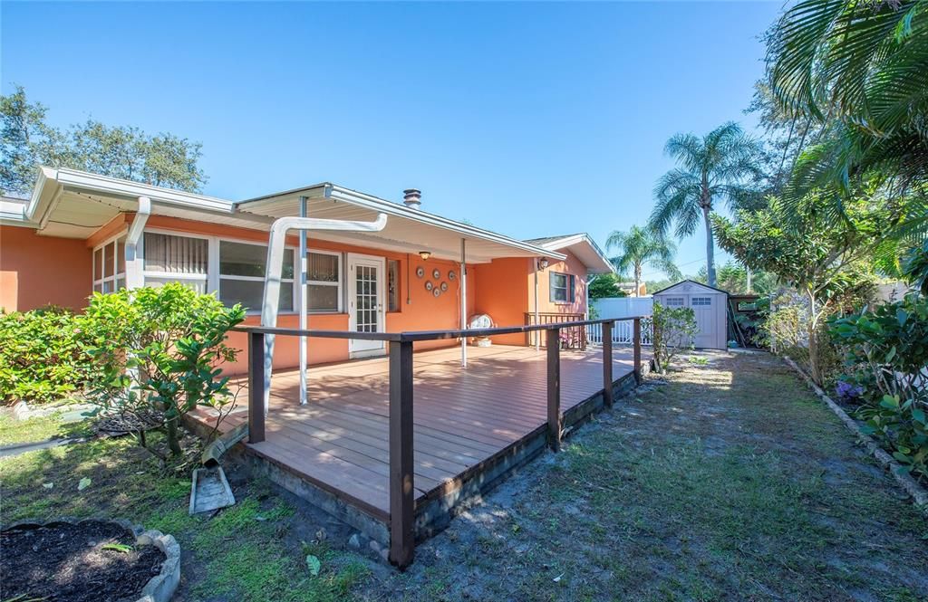 На продажу: $539,000 (3 спален, 2 ванн, 2048 Квадратных фут)