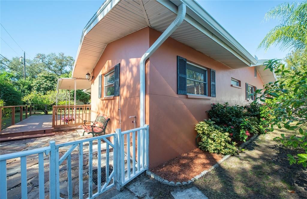 На продажу: $539,000 (3 спален, 2 ванн, 2048 Квадратных фут)