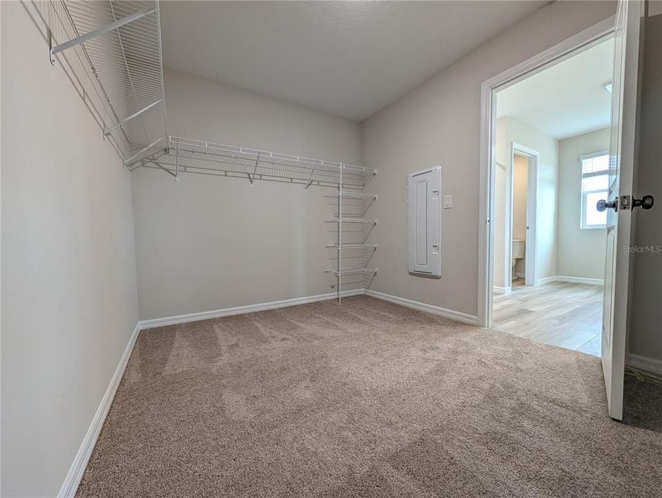 В аренду: $2,995 (5 спален, 3 ванн, 3016 Квадратных фут)