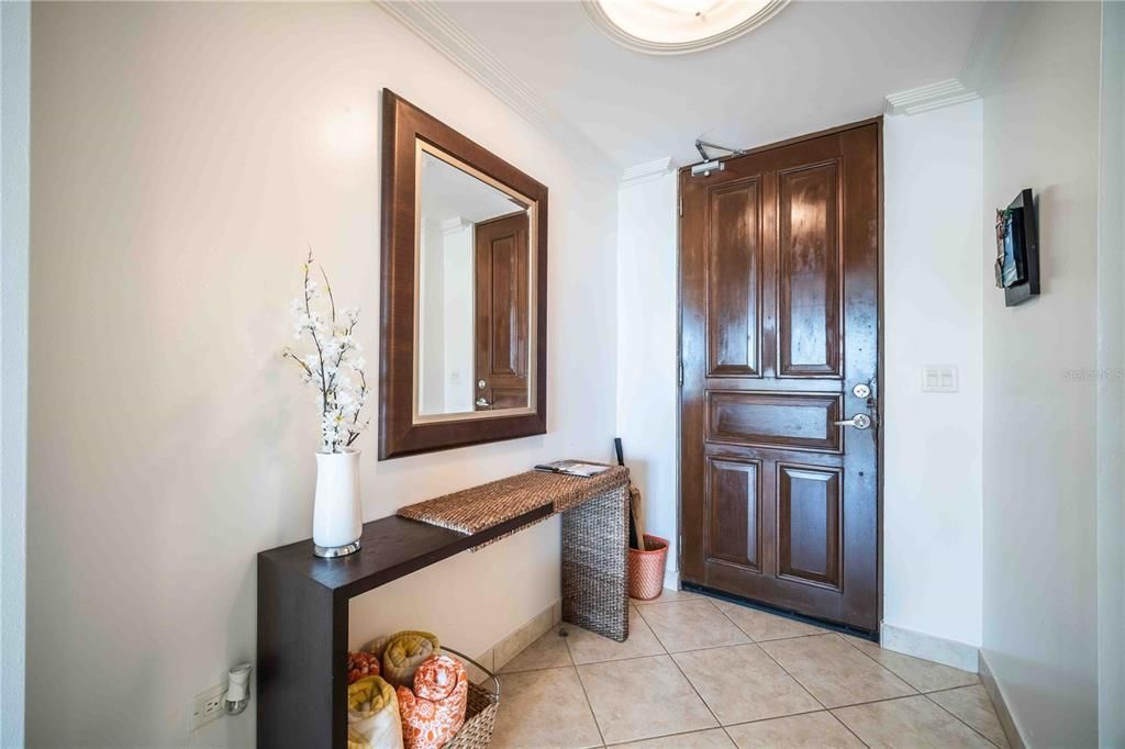 For Sale: $815,000 (2 beds, 2 baths, 1766 Square Feet)