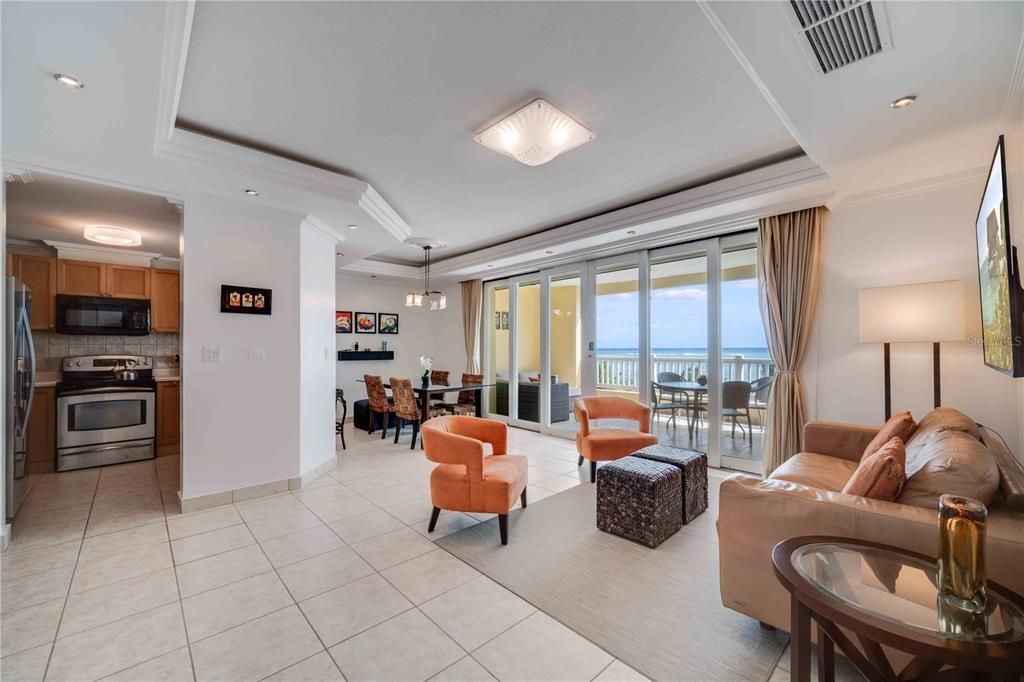 For Sale: $815,000 (2 beds, 2 baths, 1766 Square Feet)