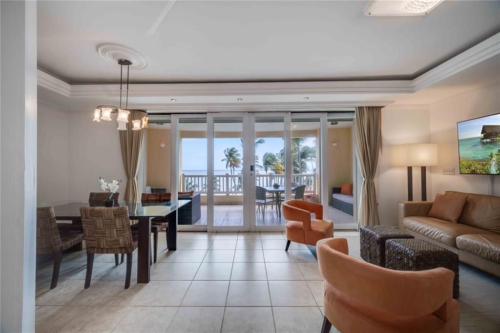 For Sale: $815,000 (2 beds, 2 baths, 1766 Square Feet)