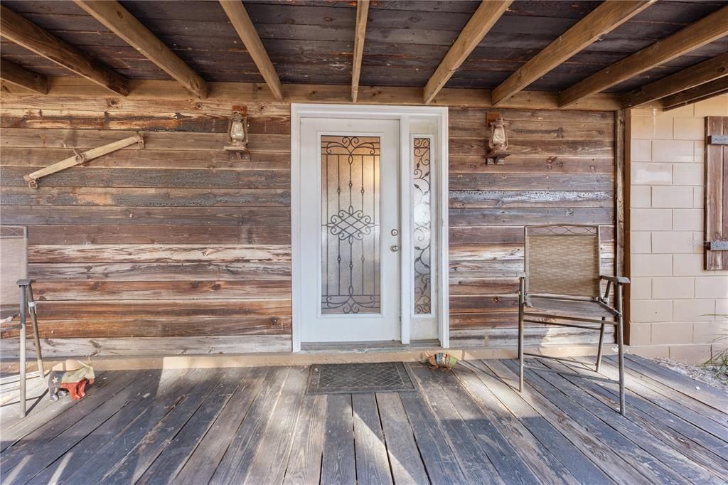 For Sale: $875,000 (2 beds, 1 baths, 1352 Square Feet)