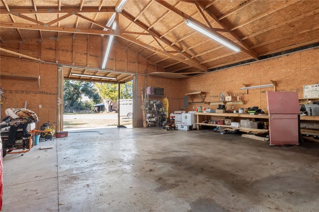 For Sale: $875,000 (2 beds, 1 baths, 1352 Square Feet)