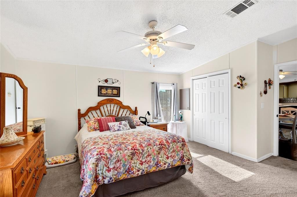 待售: $169,900 (2 贝兹, 2 浴室, 1506 平方英尺)