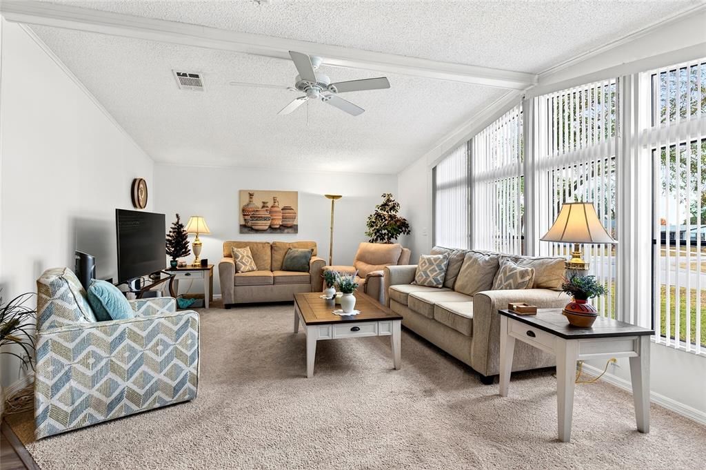 待售: $169,900 (2 贝兹, 2 浴室, 1506 平方英尺)