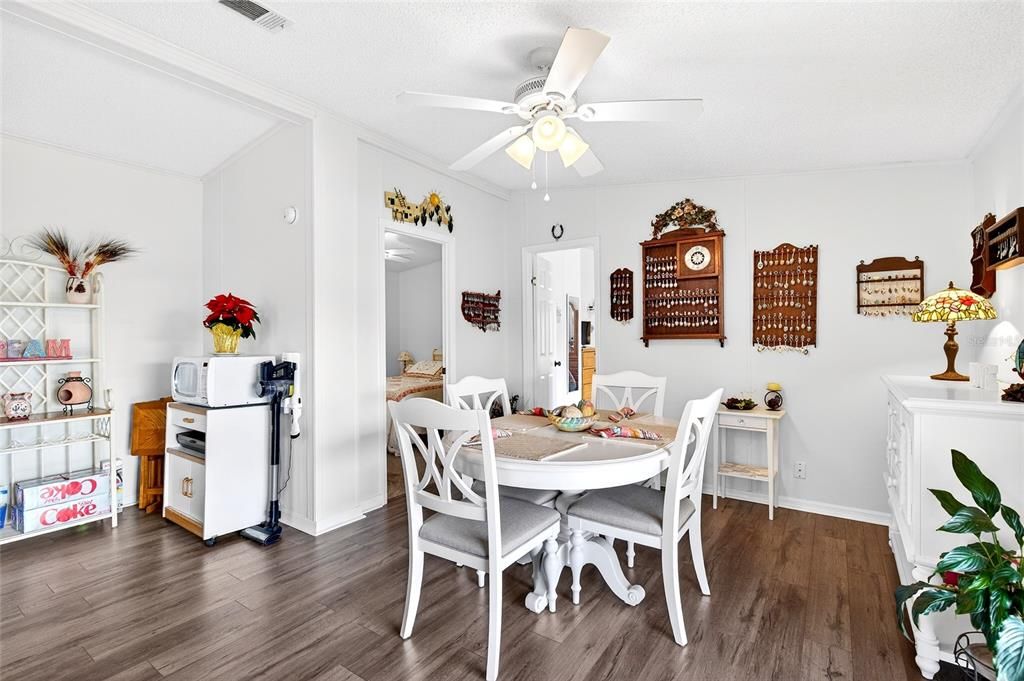 待售: $169,900 (2 贝兹, 2 浴室, 1506 平方英尺)