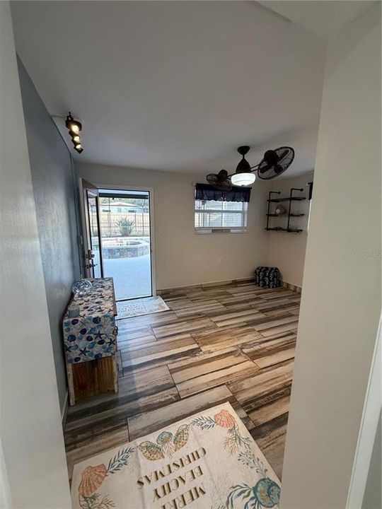 For Sale: $725,000 (3 beds, 2 baths, 1158 Square Feet)