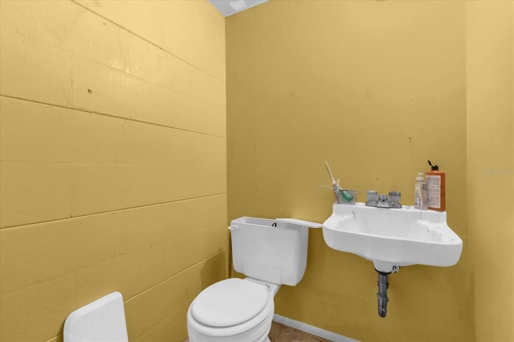 待售: $699,000 (0 贝兹, 0 浴室, 5326 平方英尺)