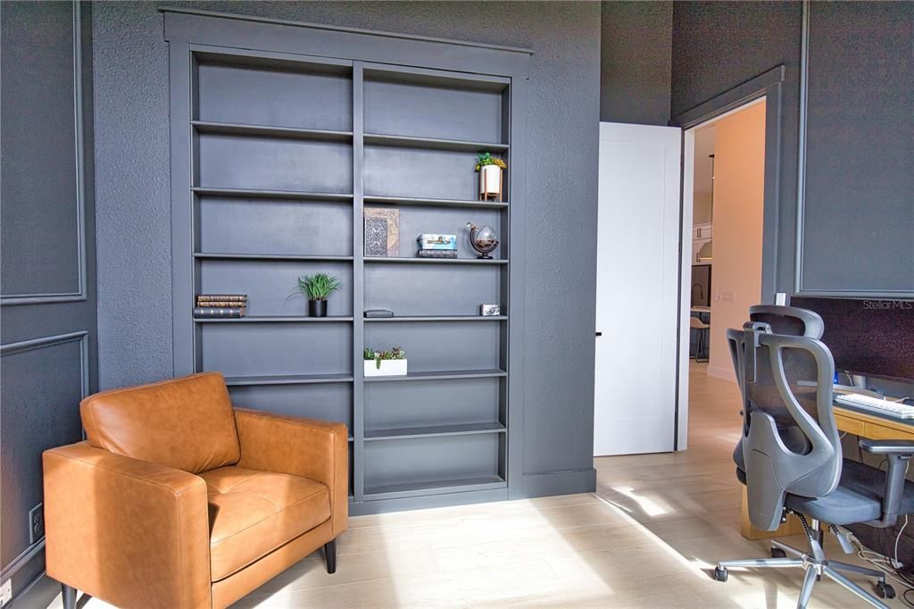 For Sale: $500,000 (3 beds, 2 baths, 1996 Square Feet)